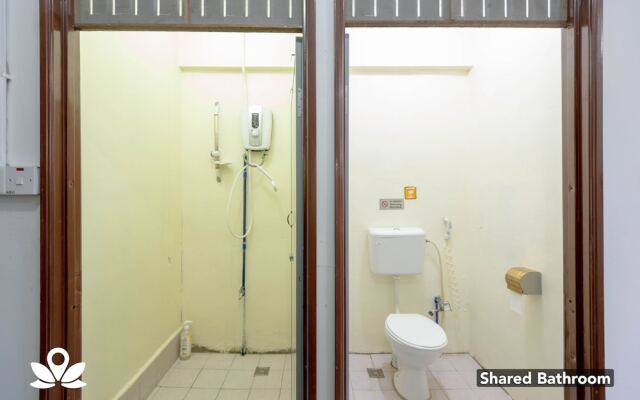 ZEN Rooms Island Backpackers