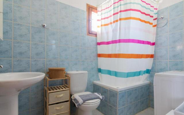Stavros Hideaway 2 bedroom 6 persons house.