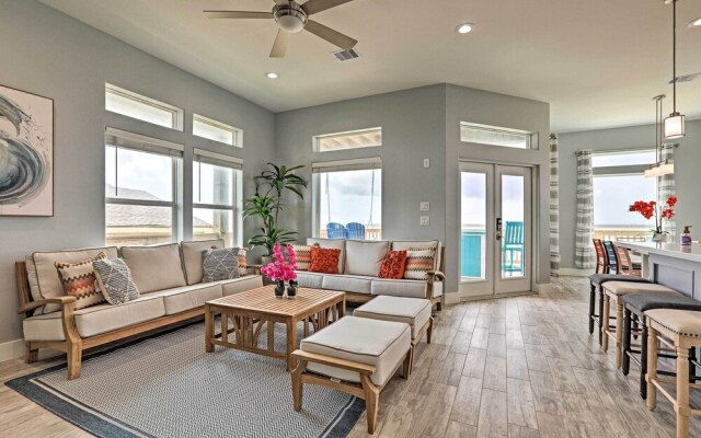 Villa Azul Galveston Home: Modern & Beachfront!