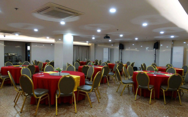 D Circle Hotel