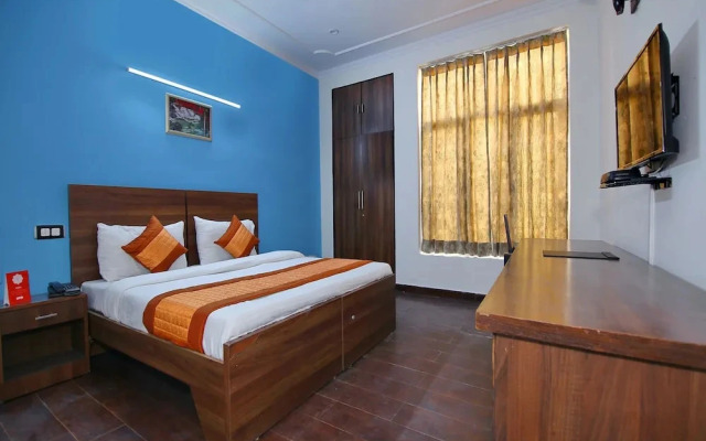 Alarians Stay By OYO Rooms