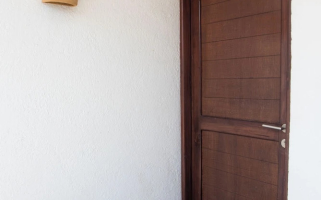 Apt. with Jacuzzi Ixt. Zihuatanejo 3 BR