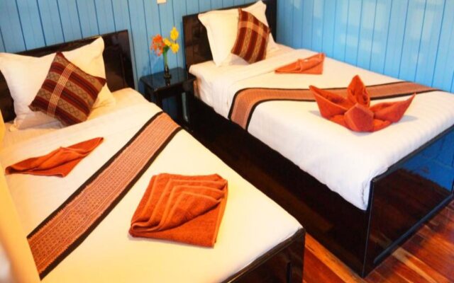 Manaw Thukha Hotel