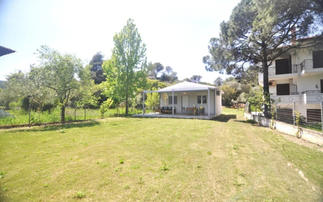 Zennova 29 Vourvourou Garden House