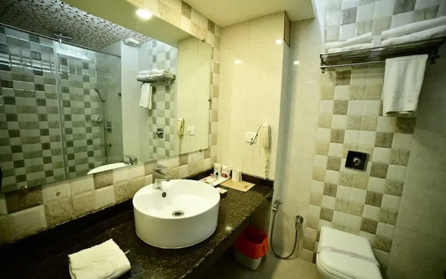 Grand Continental Hotel