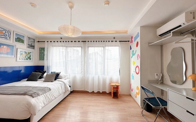 youre.at - Grand Setiabudi Apartment