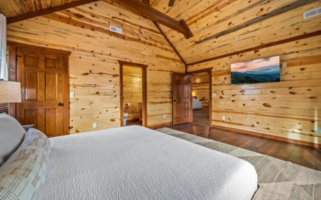 Hillside Retreat in Sevierville