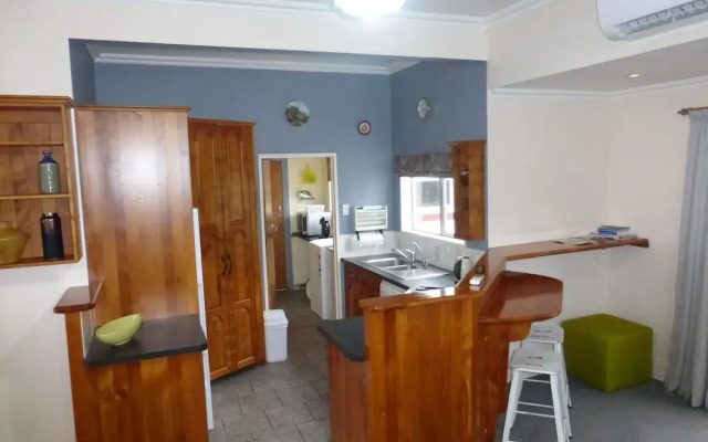 Oamaru Holiday Homes 28 Ure Street