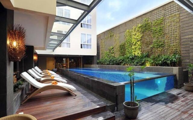 Hotel Solaris Kuta Bali