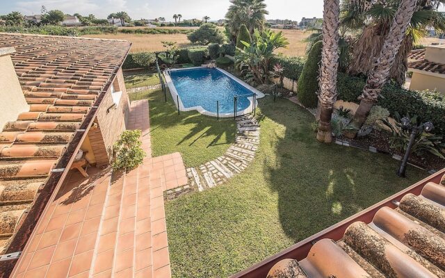 House in Calafell with Fenced Pool (R79)