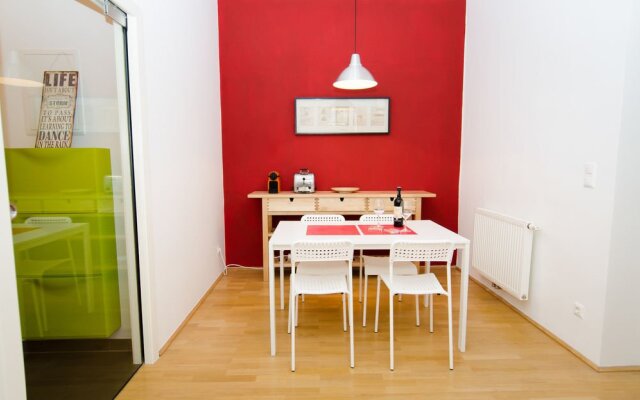 Naschmarkt Studio by welcome2vienna