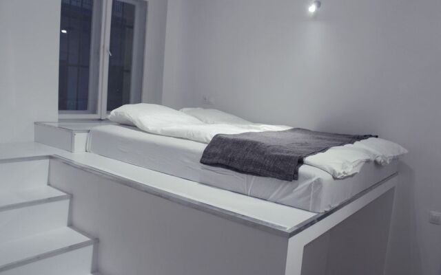 Fantastic Ernesto near Basilica