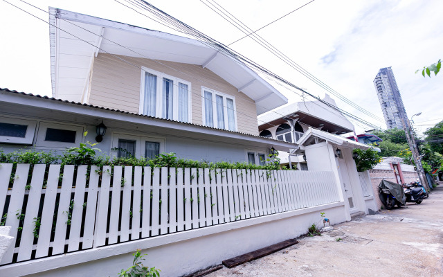 A Sleep Bangkok Charoenkrung
