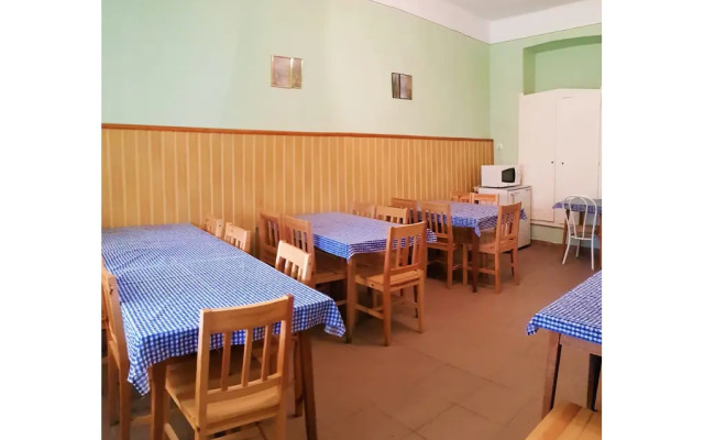 Muskátli Vendégház - Hostel