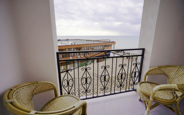 Mechta (f. Ellison Mechta)