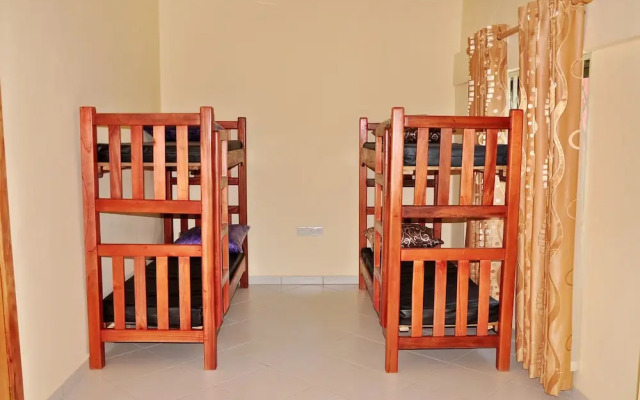 Royal Atlantic Hostel
