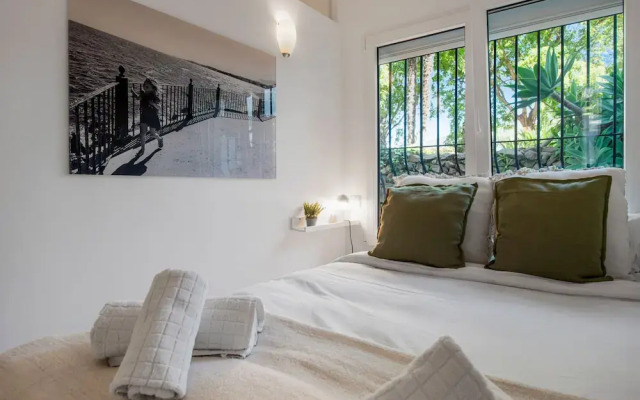 La Alcazaba Sleek Apartment in Marbella - Ref M48