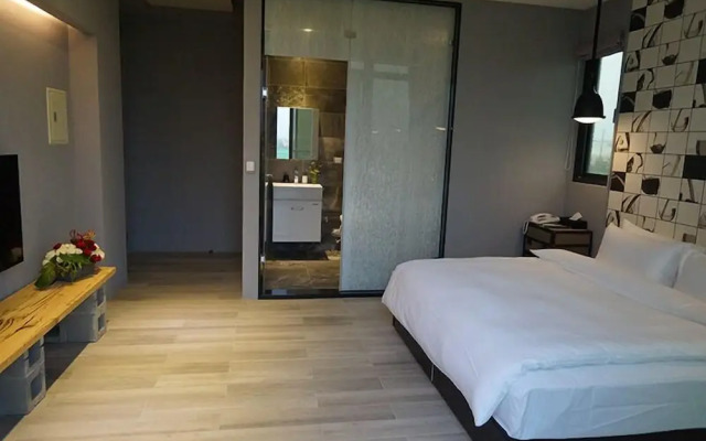 Chance Villa