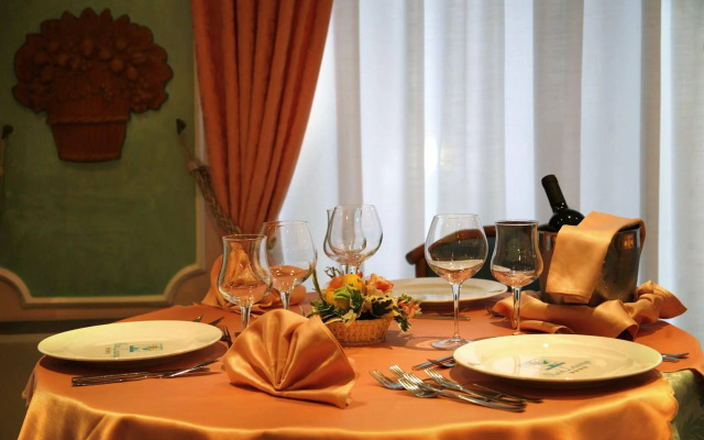 Hotel Leucosya