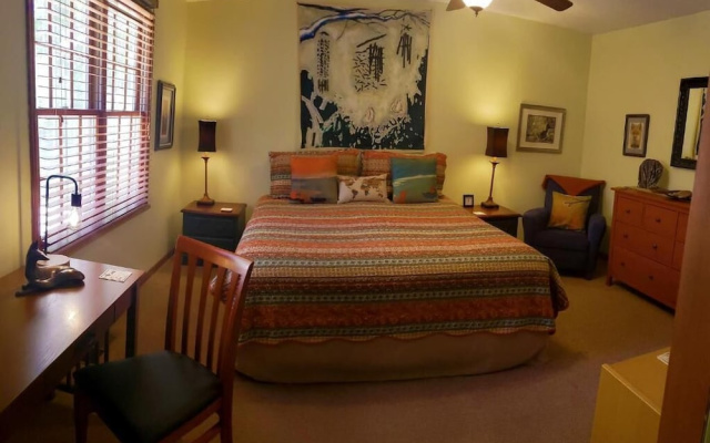 2 Cranes Inn - Zion