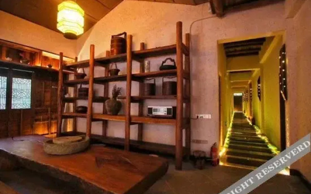 Sanshuige Boutique Hostel