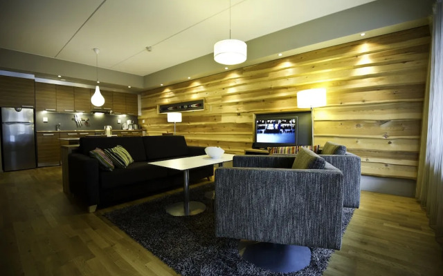 Levi Suites Unna Mànnu