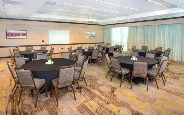 Courtyard Redwood City