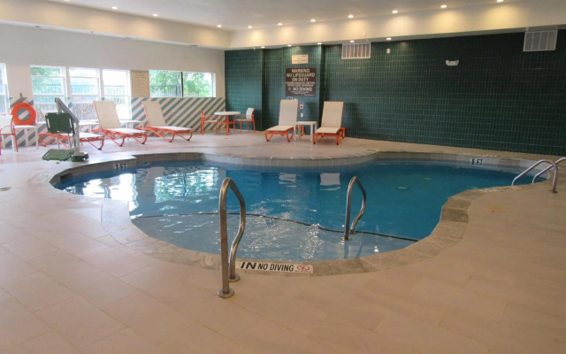 Holiday Inn & Suites McKinney - N Allen by IHG