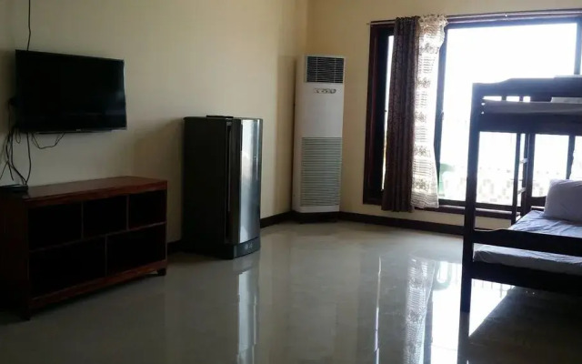 S.R Paradise Beach Resort Hotel