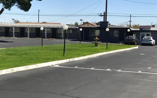 New Corral Motel