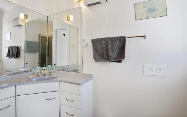 Le Solterre - Akaroa Holiday Home