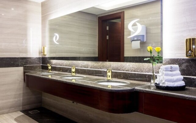 Renz Hotel Al Hamra