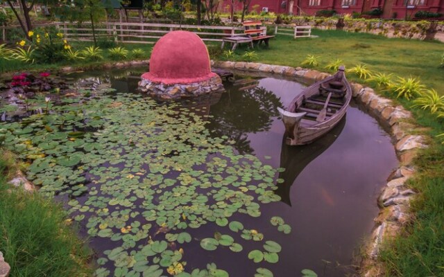 Royal Emerald River View Resort
