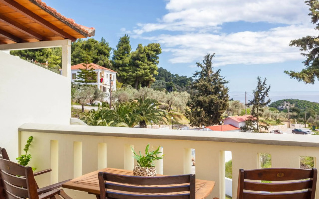 Stafylos Suites Boutique Hotel