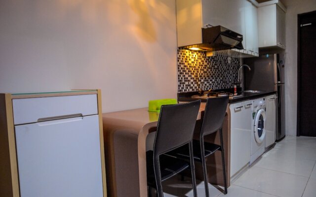 1 Bedroom at Cosmo Mansion Apartment by Travelio
