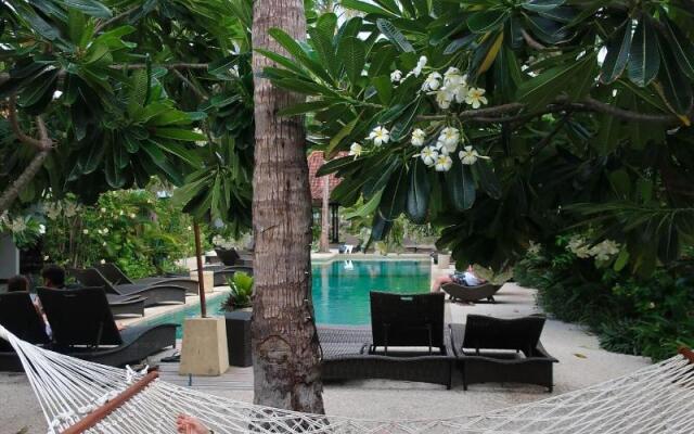 Belukar Villas
