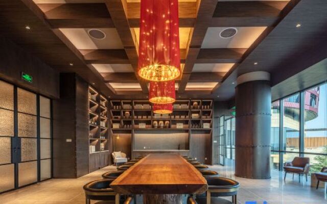 Runaway Cow Winery Retreat