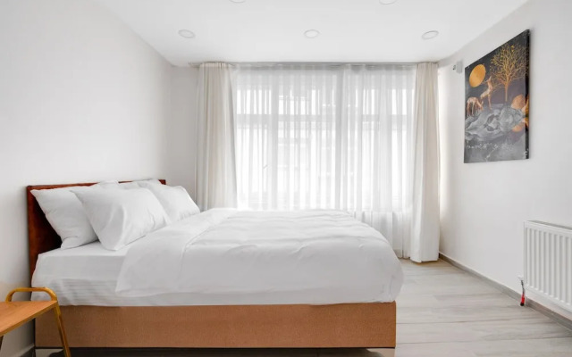 Cozy Flat 10 min to Marmaray and Uskudar Coast