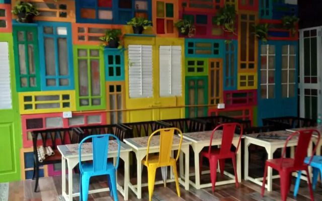 Salaam Namastey Backpackers