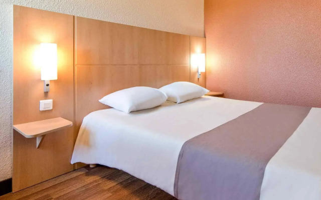 ibis Besançon Marchaux