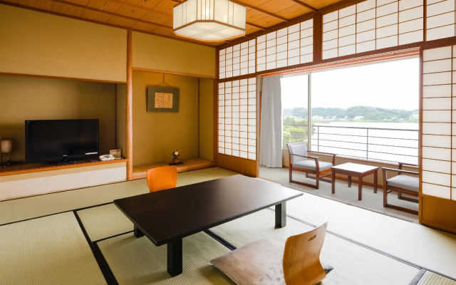 APA Hotel & Resort Kaga Katayamazu Onsen Kasuikyo