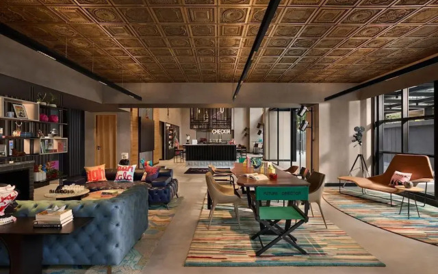 Moxy Mumbai Andheri West