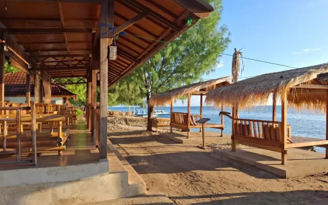 Oyo 1133 Gusung Indah Bungalow & Restaurant