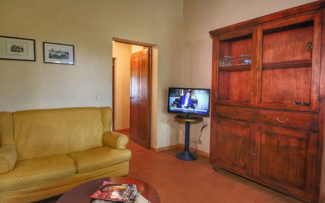 Peaceful Villa Stay in Tuscany