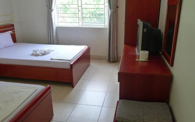 Cat Ba Family Hotel