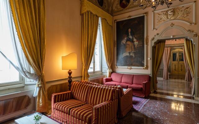 Phi Hotel Canalgrande