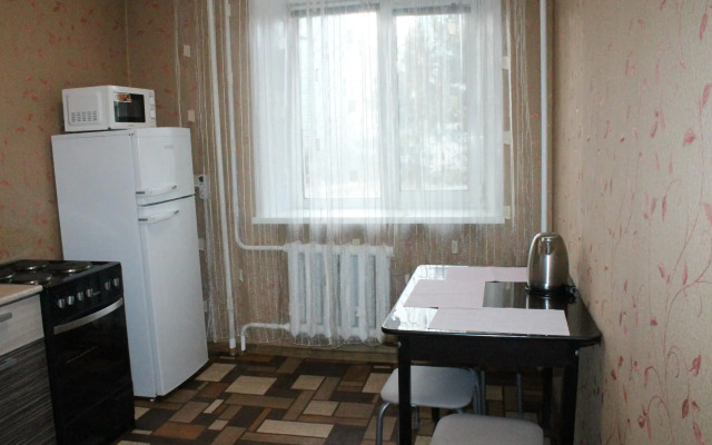 Apartments on Dikopoltseva 10