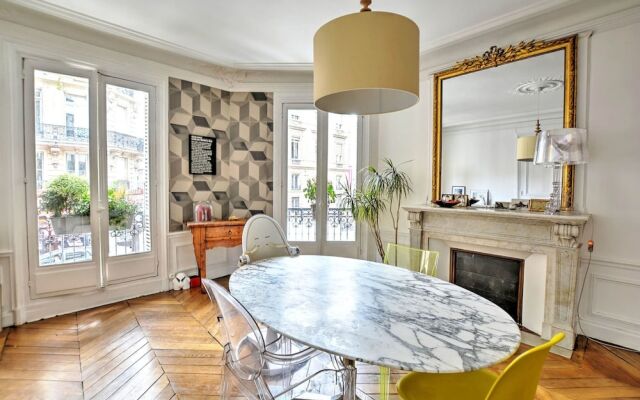 Luxury Apartment - Paris Centre