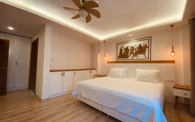 In Ephesus Otel and Art Galery