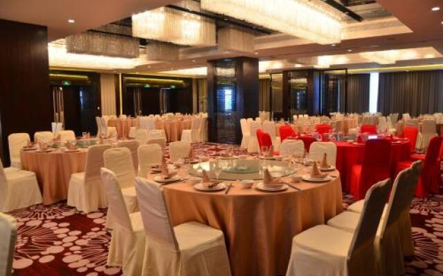 Ningbo East Harbour Hotel